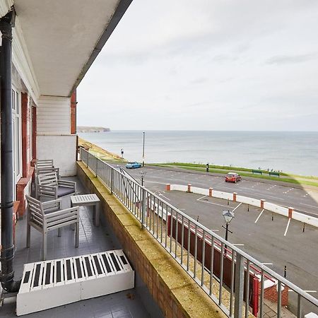 Host & Stay - 4 Metropole Towers Whitby Extérieur photo