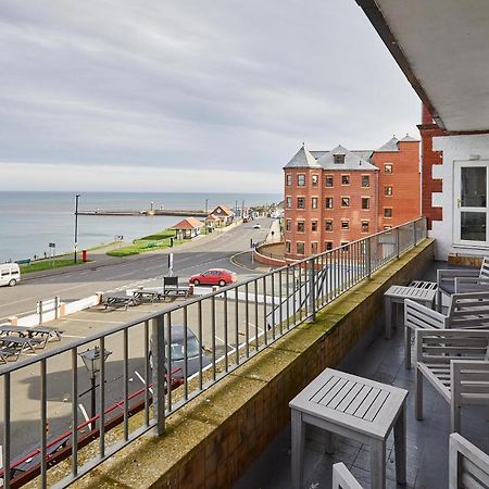 Host & Stay - 4 Metropole Towers Whitby Extérieur photo
