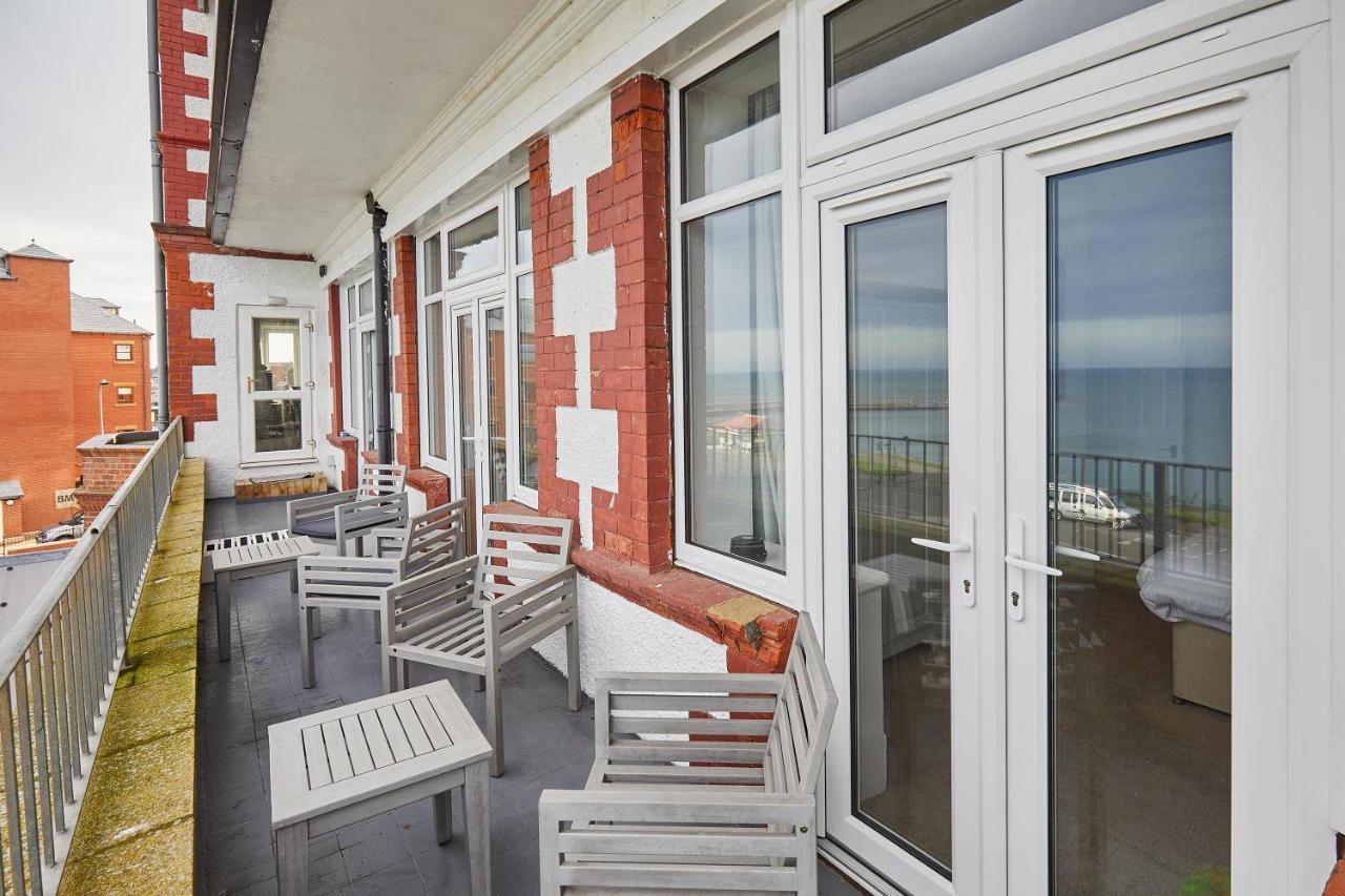 Host & Stay - 4 Metropole Towers Whitby Extérieur photo
